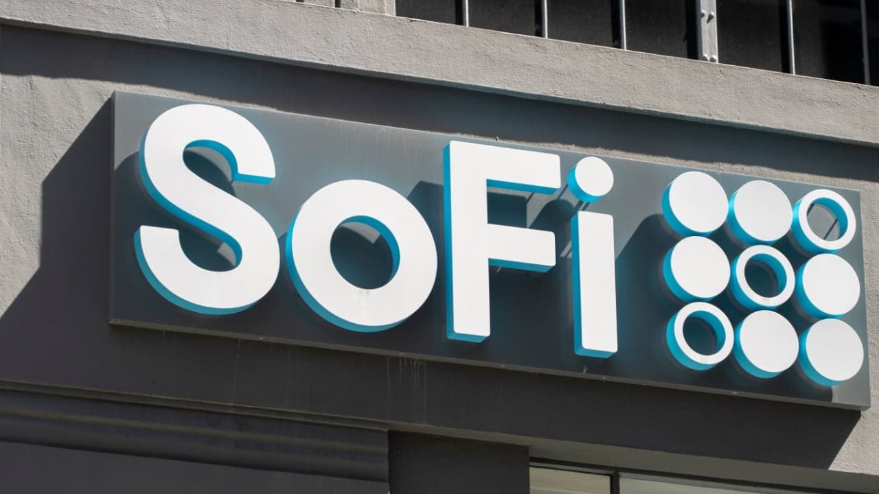 Sofi Relanza la Inversión en Criptomonedas mientras el CEO Predice una Reinvención Financiera a Gran Escala