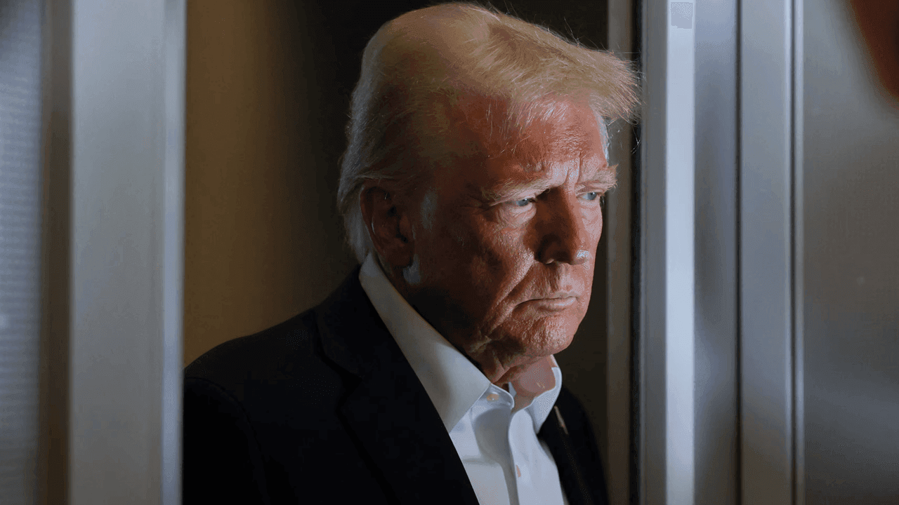 Trump Prepares to Oust Fed Boss Powell, Says New Chair Decision ‘Very Soon’