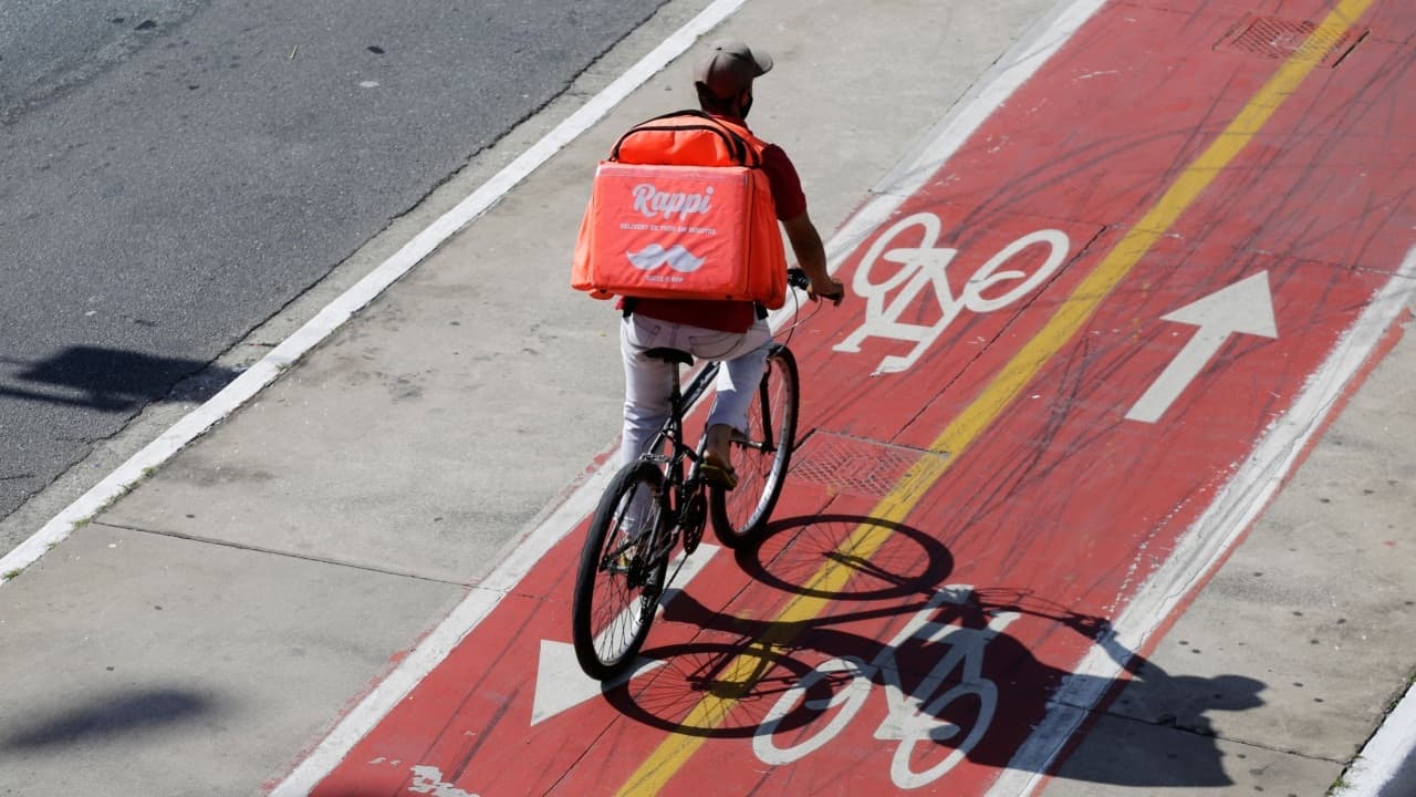 Eine Kugel per Lieferung: Weltweiter Start von Iris-Scan zu Hause in Argentinien