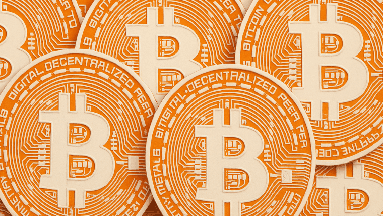 Cena Bitcoina: Przełamanie czy załamanie? BTC na ostrzu noża