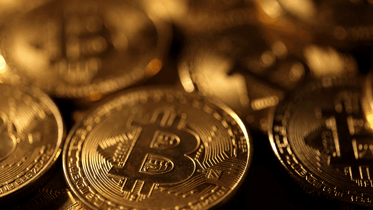 Comhaid Straitéise le haghaidh IPO den Stoc Roghnaithe Nua 'Stretch' chun Ceannach Bitcoin Breise a Mhaoiniú