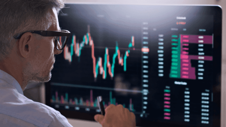 BTC-rally vänder när tullhot och ränteoro skakar marknaden