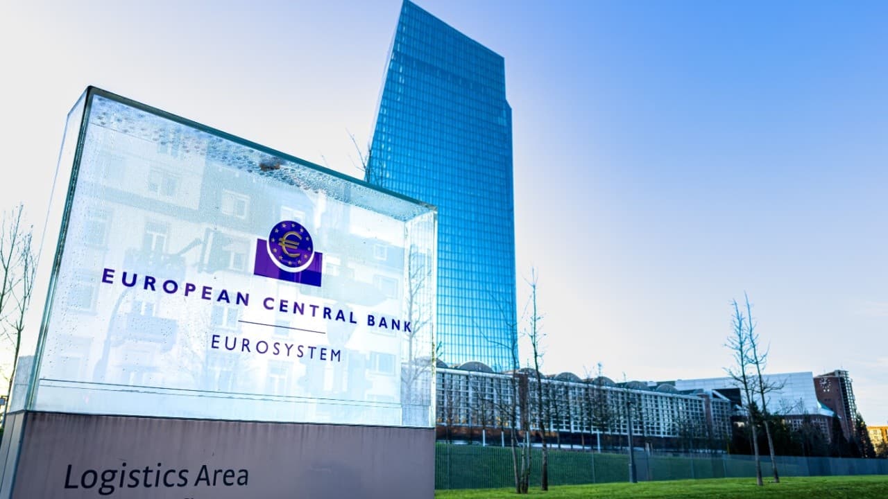 ECB Advisor: Stablecoins Pun Risc pentru Sistemul Bancar European
