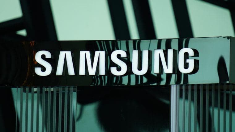 Samsung a Coinbase spojili sily, aby priniesli prístup ku kryptomenám miliónom používateľov mobilných zariadení.