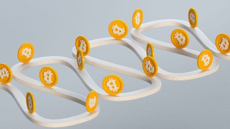 Analityk: Szczyty Bitcoina podążają za wzorcami halvingu — następny spodziewany do końca 2025 roku