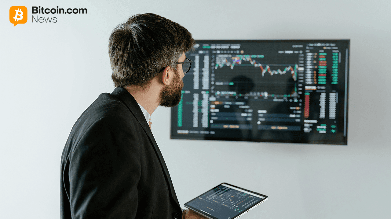 XRP বিপদ অঞ্চলে: চার্টগুলি সামনে আসন্ন অস্থিরতা প্রকাশ করছে