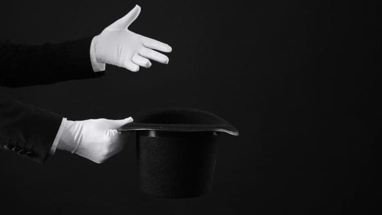 Bitcoin spada z powrotem do 110 tys. dolarów, gdy niemal milion miejsc pracy znika