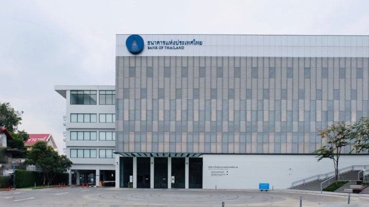 'Et Nyt Niveau af Vanvid': Bank of Thailand Fryser Over 3 Million Konti, Sætter Overførselsgrænser