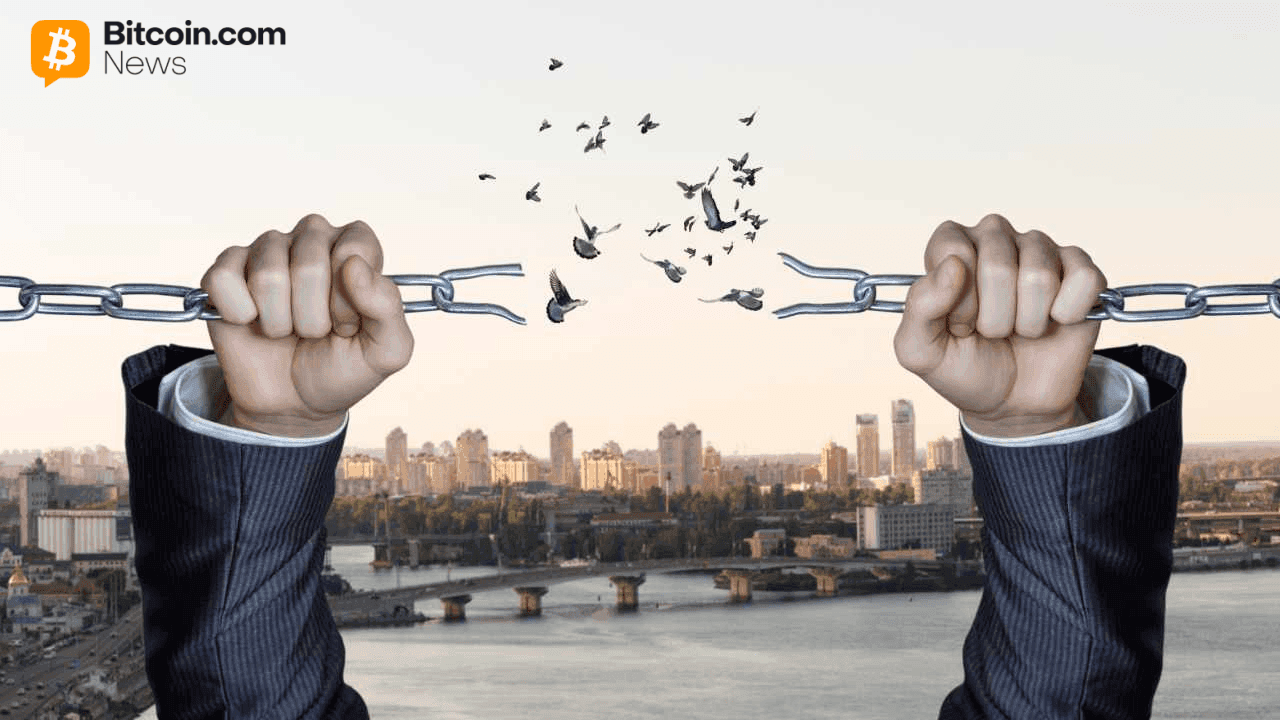 Why the World Needs Crypto: Coinbase CEO Ties Digital Assets to Economic Freedom