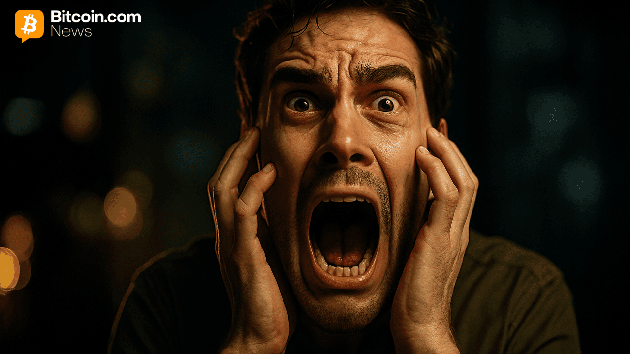 Queda de 30% no Bitcoin Desencadeia Terror enquanto Índices de Sentimento Atingem Mínimas de 'Medo Extremo'