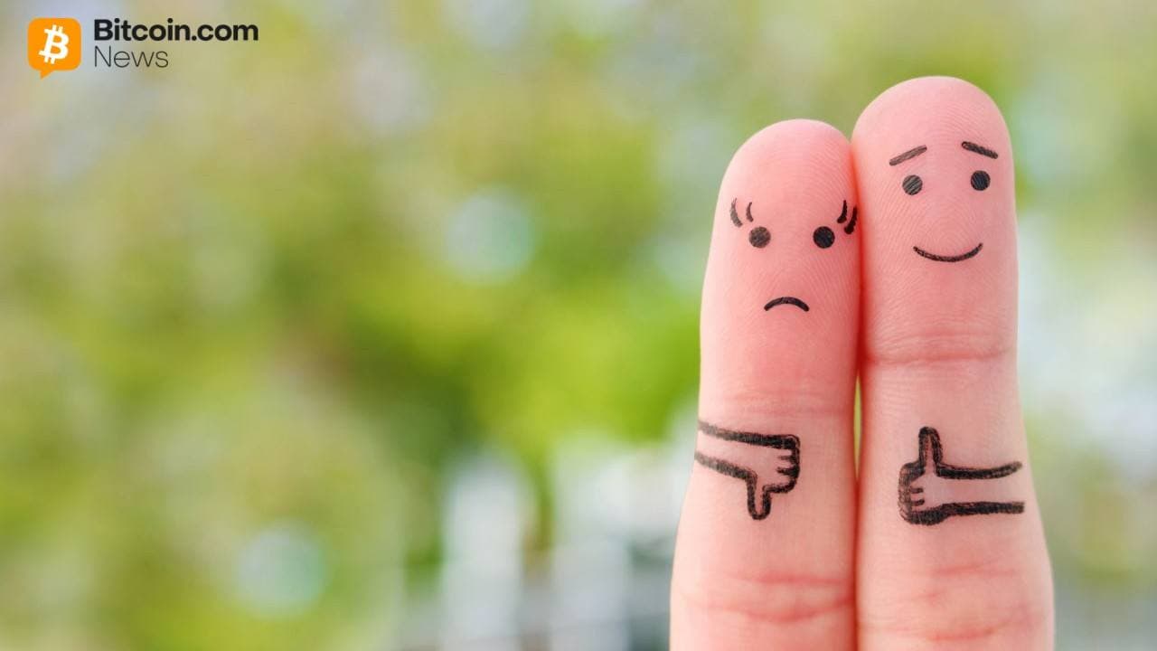 Praca spada, Bitcoin rośnie