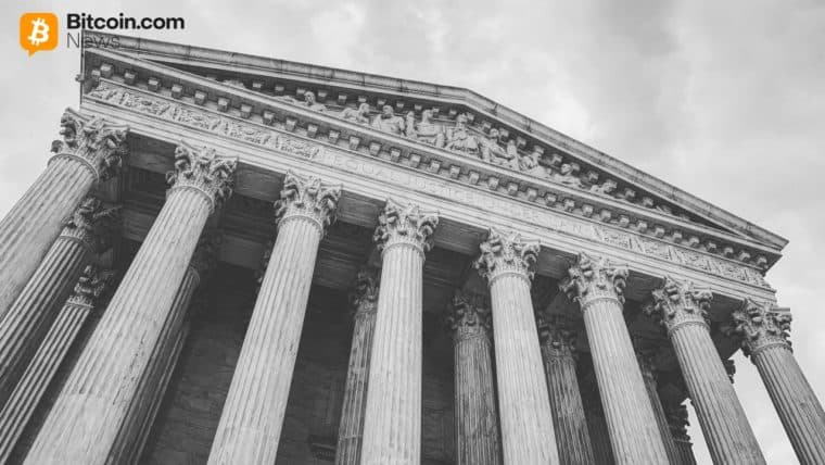 বিটকয়েন সুপ্রিম কোর্ট ট্যারিফ রায় মুলতবি করার পর $92K এর দিকে অগ্রসর হচ্ছে