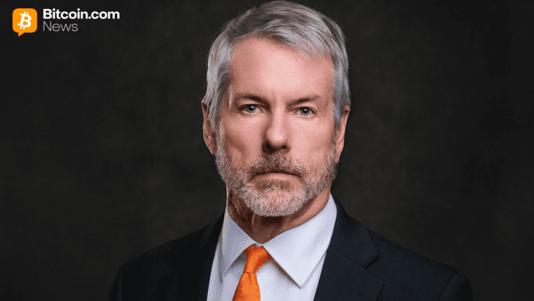Il capo di Strategy suggerisce una nuova accumulazione di Bitcoin mentre la perdita non realizzata supera i 3,4 miliardi di dollari
