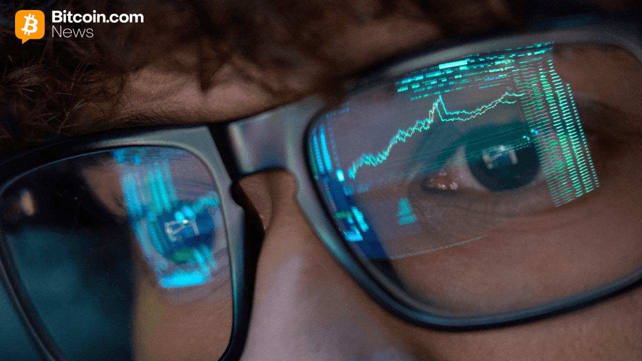 Bitcoin Consolidates Below $70K While Technicals Refuse to Pick a Side