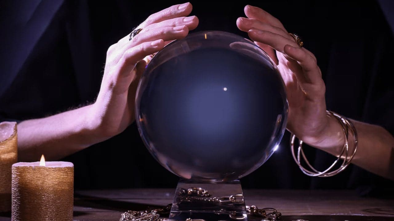 10 Crypto Market Predictions for 2026 Show Winners, Laggards, and Emerging Trends