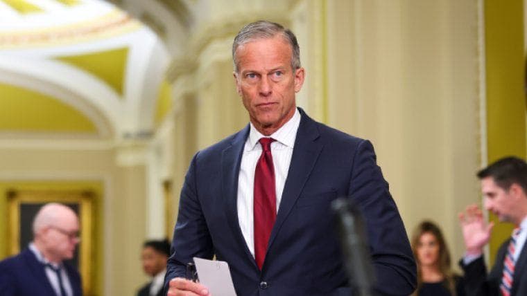 Thune Delays CLARITY Act Vote to September Amid Senate Deadlock