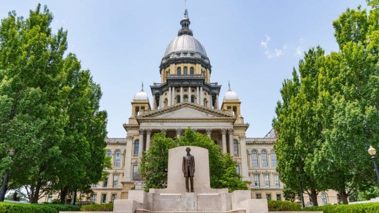 Cukai Kripto Illinois Berdepan Bidaan Mahkamah Baharu Sebelum Ia Menjejaskan Penduduk