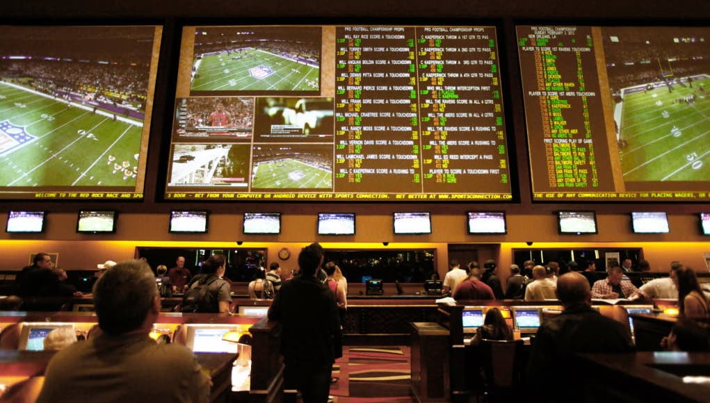 Bitcoin's Moment? DraftKings & FanDuel Lose Major Payout Provider