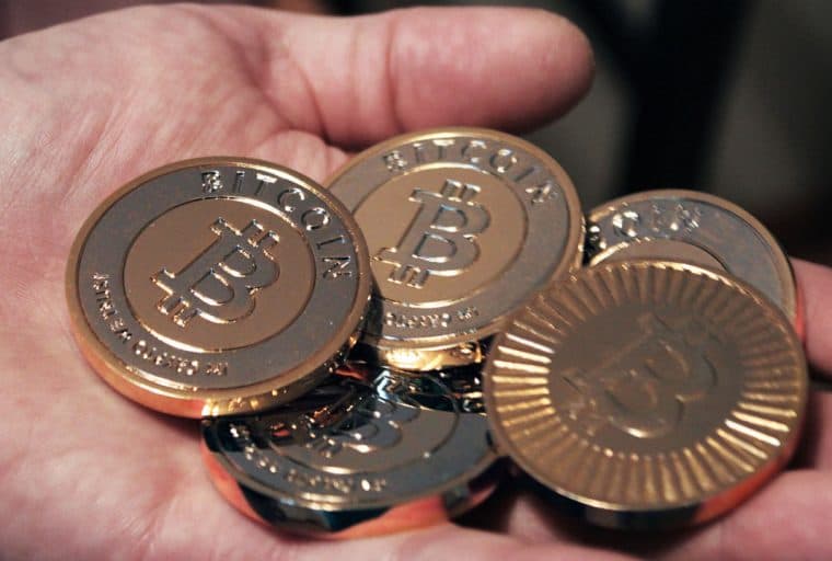 Europeans Can Now Get a Bitcoin Salary, Save Their Boss Money