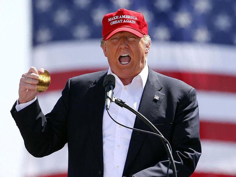 Trump: ‘I'll Build a Wall Around Banks to Keep Bitcoin Out'