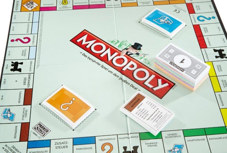 New Experiment Allows You to Play Monopoly on the Blockchain