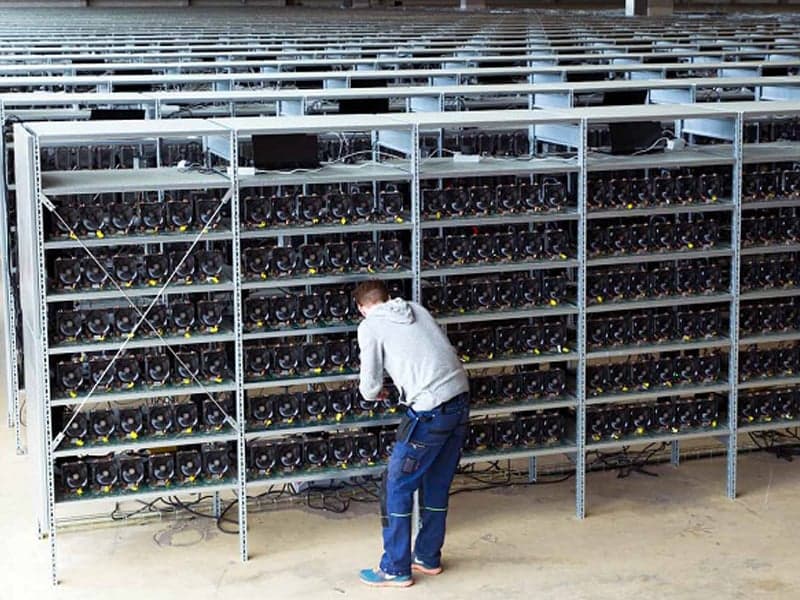 New Report Blames High Costs for Bitcoin Mining Centralization