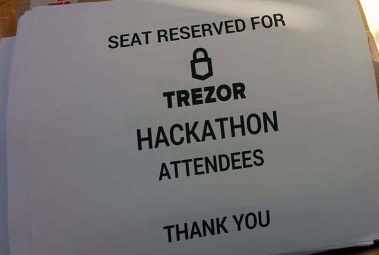 SatoshiLabs Shows Off Trezor 2 Prototype