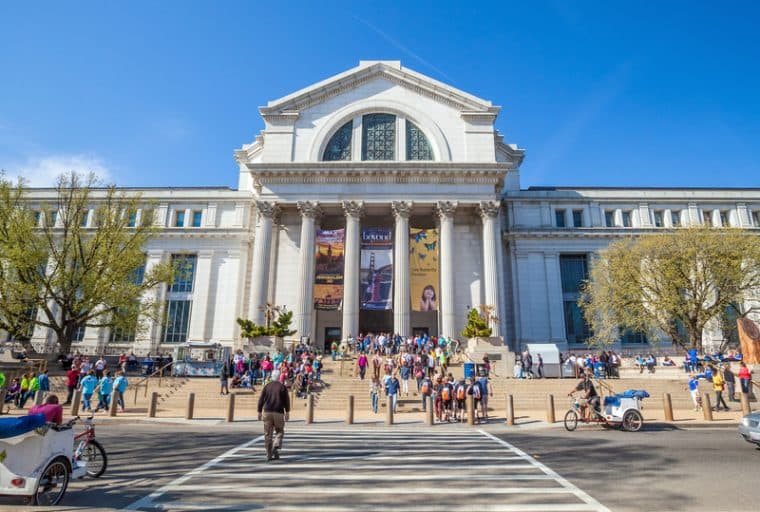 Smithsonian Museum Features Bitcoin in Historical Money Exhibit