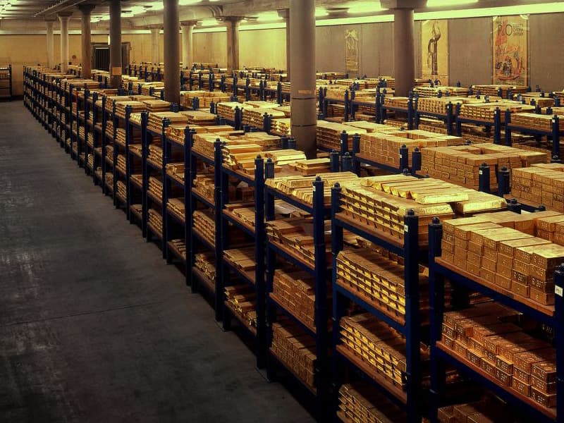 Royal Mint Announces Gold-Backed Blockchain Settlement