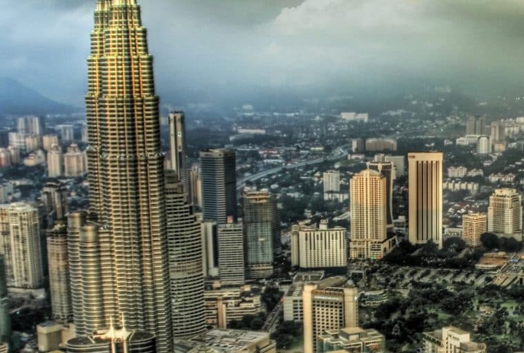 Malaysia's Central Bank to Decide on Crypto Regulation at Year's End