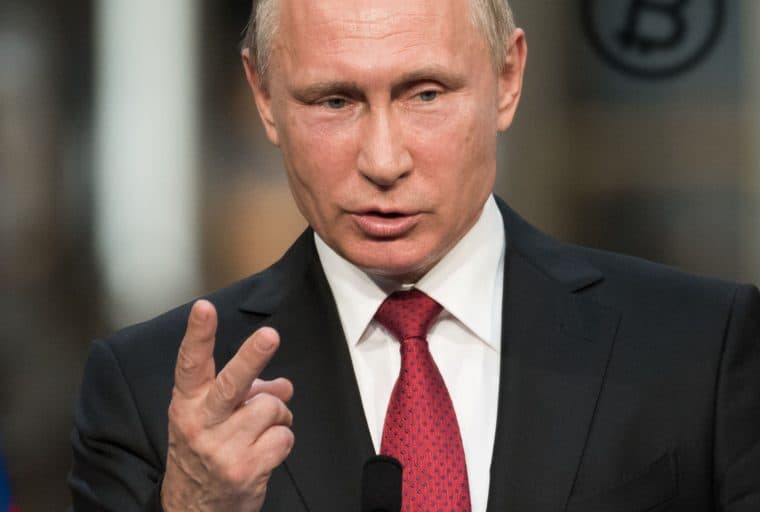 Putin Tells Central Bank Not to Create Unnecessary Barriers to Cryptocurrencies
