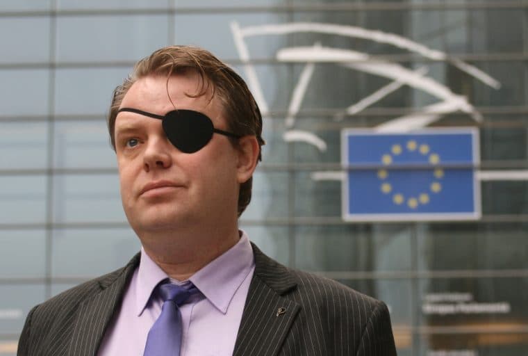 Swedish Pirate Rick Falkvinge Brings Humor and Profundity to Bitcoin Cash Debate