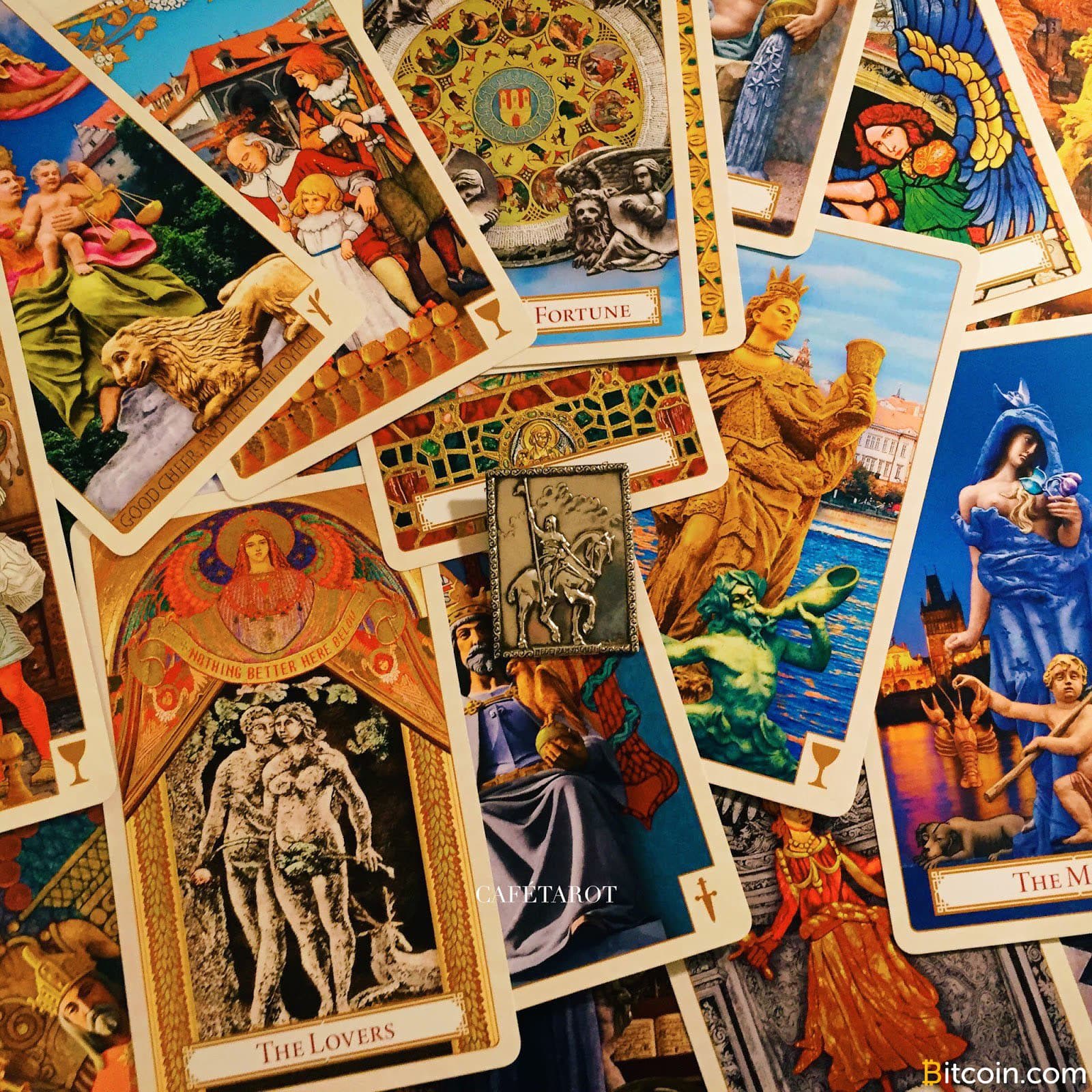 Top Wall Street Analysts Set New Bitcoin Price Targets Above $10,000