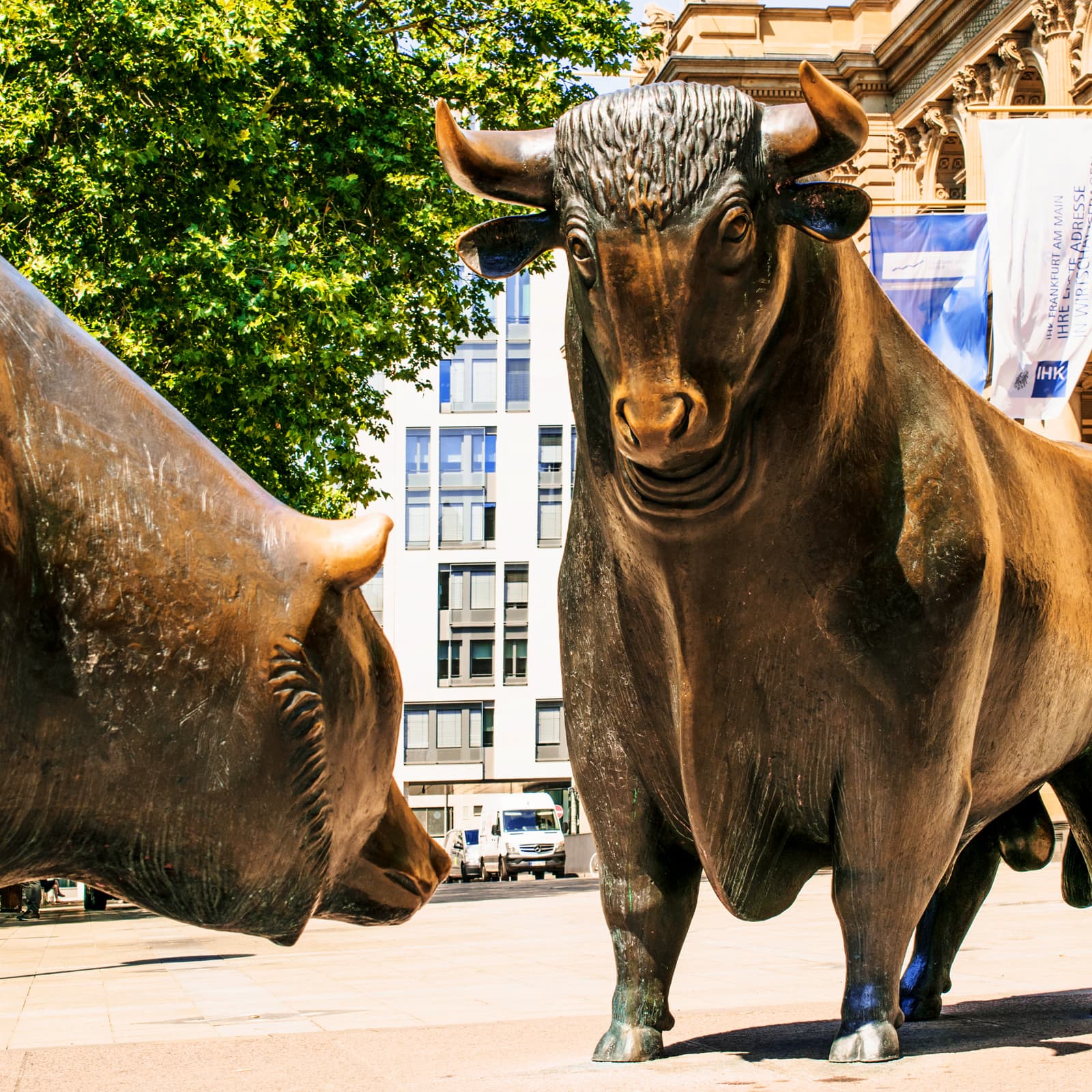 Markets Update: Cryptocurrencies See Big Gains After New Year's Day