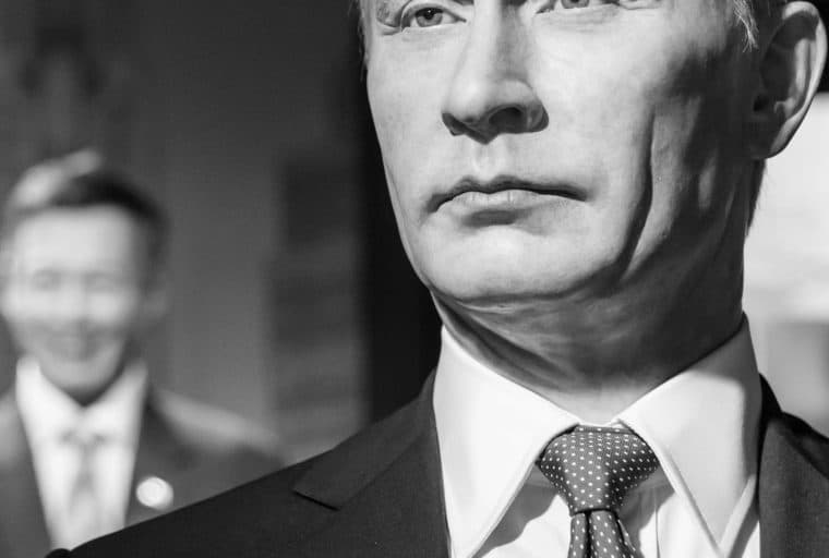 Centralized Cryptoruble Not Possible, Minister Tells Putin