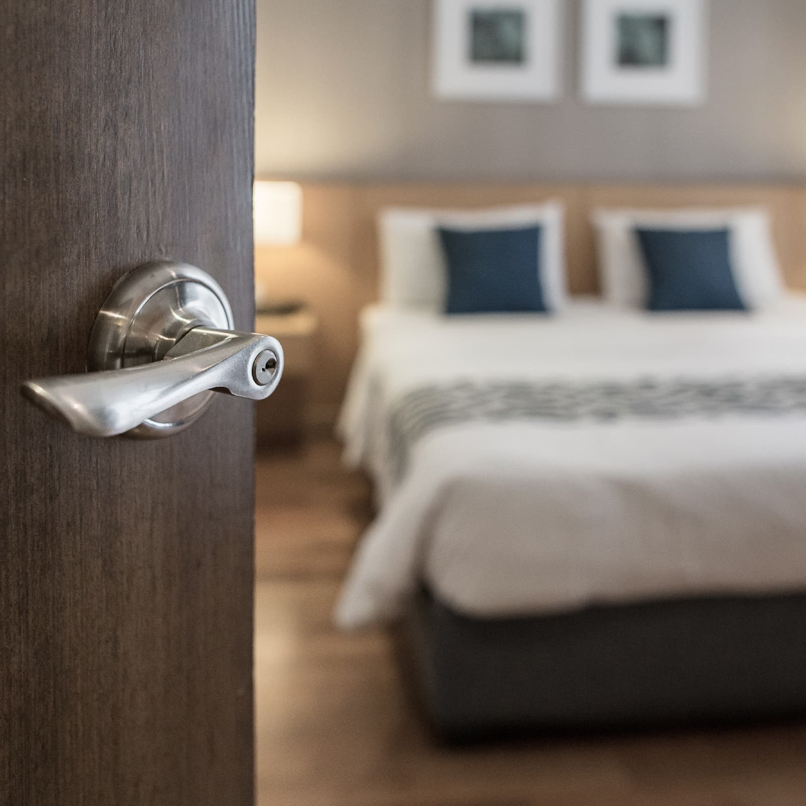 Sole Seven-Star Hotel in Venezuela to Accept Petro