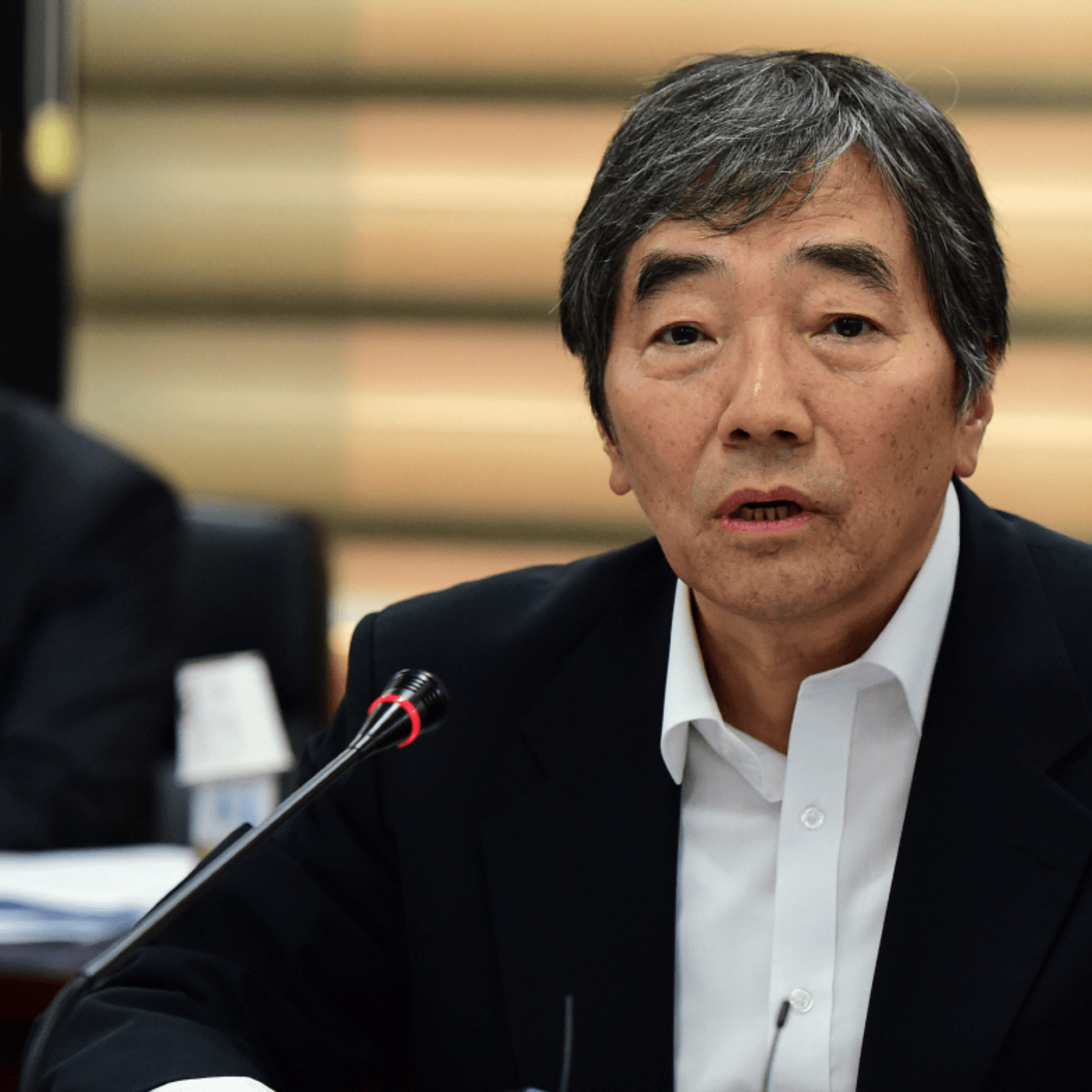 South Korean Top Regulator Considers Easing Cryptocurrency Regulations