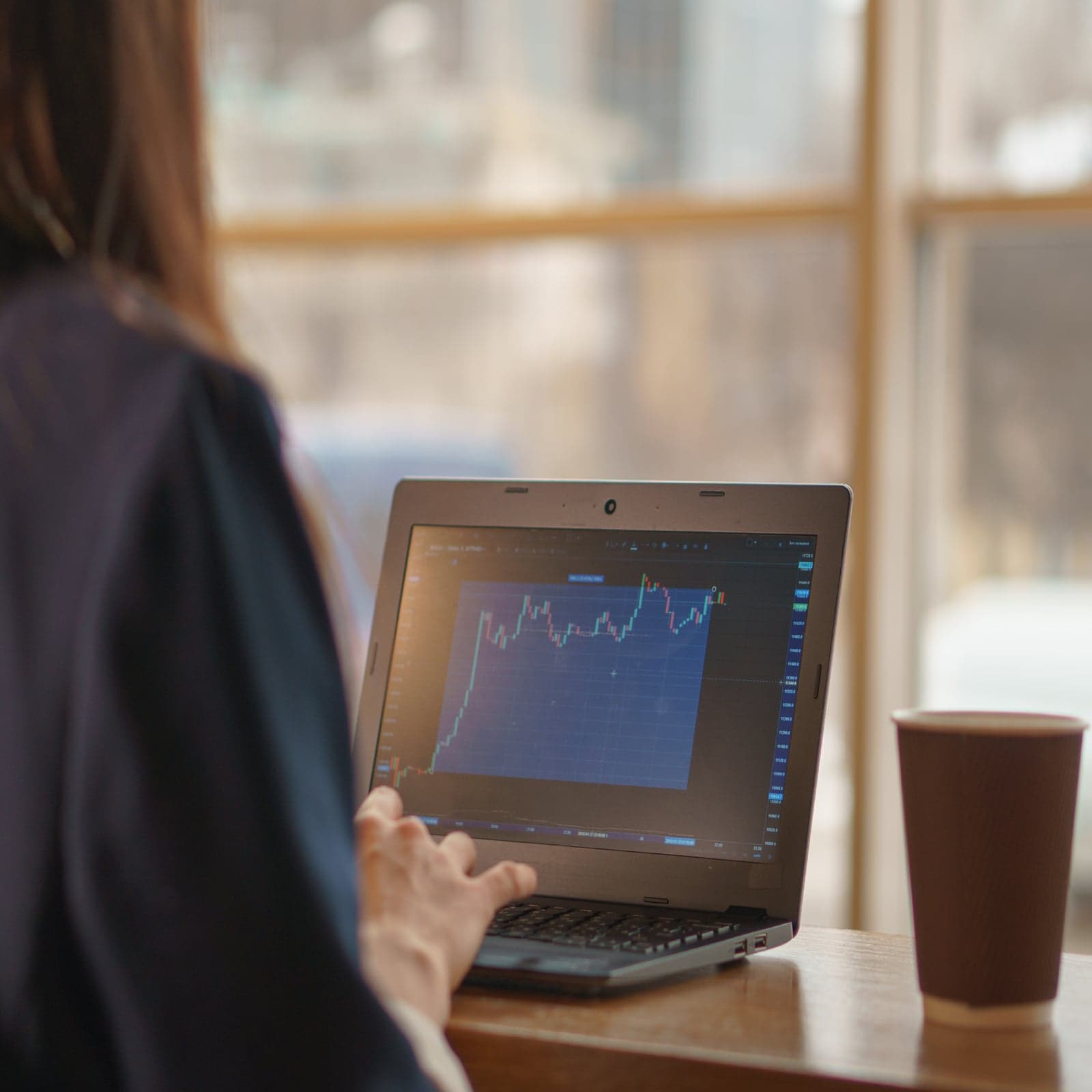 The Daily: EU Budgets €1M to Monitor Crypto, Wyoming Mulls Fintech Bank