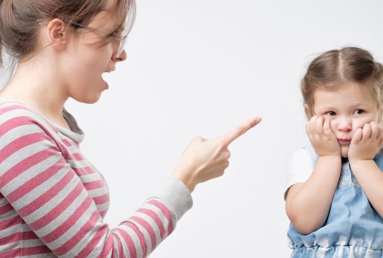 Australian Crypto Company Rapped for Paying Bounty Hunters for Glowing Reviews