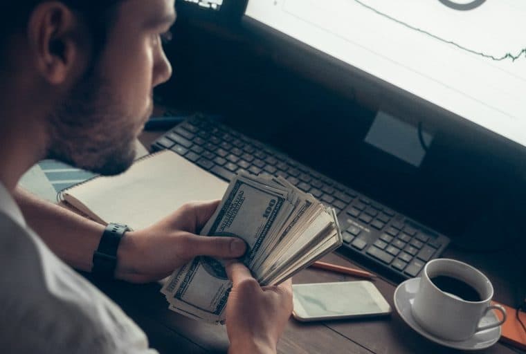 Russians to Be Allowed ICO Investments up to $9,000 per Year