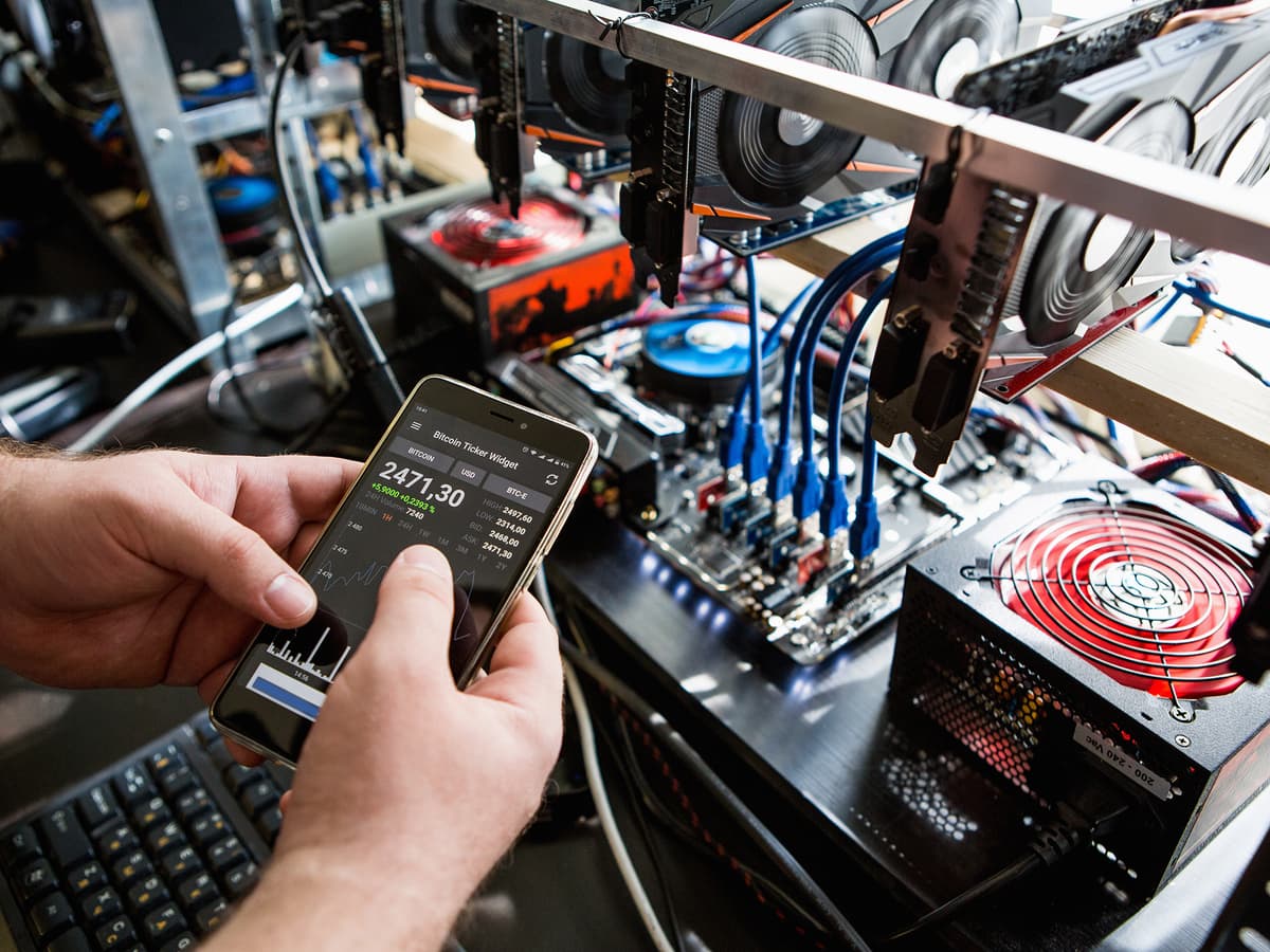 Mining Closures Reveal Recurring Bitcoin Bear Market Trend