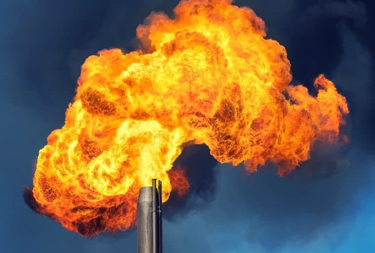 Bitcoin Mining Helps Oil Companies Reduce Carbon Footprint