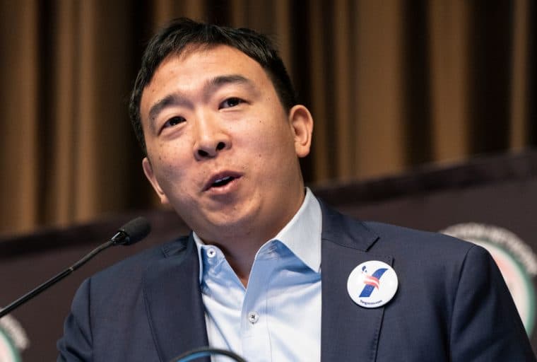 Elon Musk Supports Yang – But Does Andrew Yang Really Support Bitcoin?