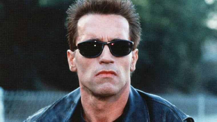 Arnold Schwarzenegger Follows Warren Buffett's Crypto Investment Strategy, Keeps Away From Bitcoin