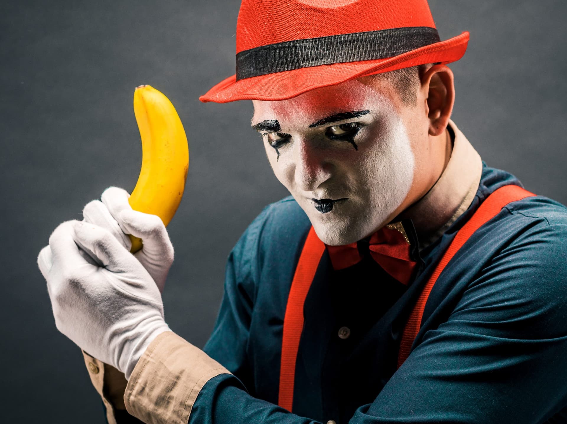 Mainstream Media's Hit Piece on Hitmen Fails Miserably