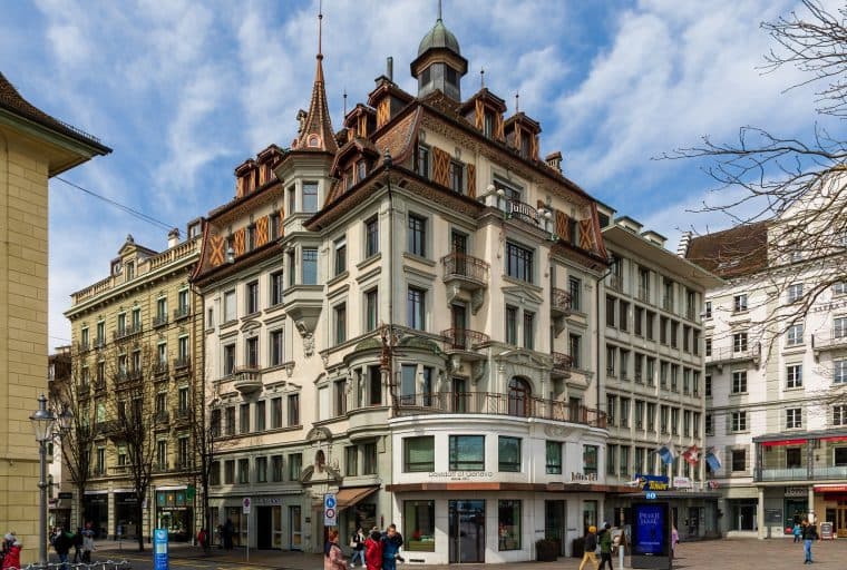 Swiss Bank Julius Baer Offers New Digital Asset Services With Licensed Crypto Bank SEBA