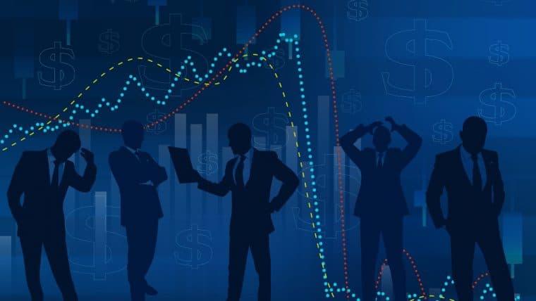 Bitcoin's Flash Rally to $10,400 was "Fake", Short the Cryptocurrency, Warns Renowned Trader Bollinger