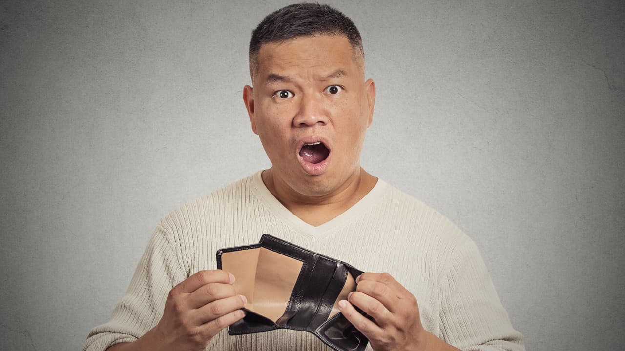 A Spain Based Crypto Ponzi Scheme Abruptly Freezes Accounts of 120,000 Investors