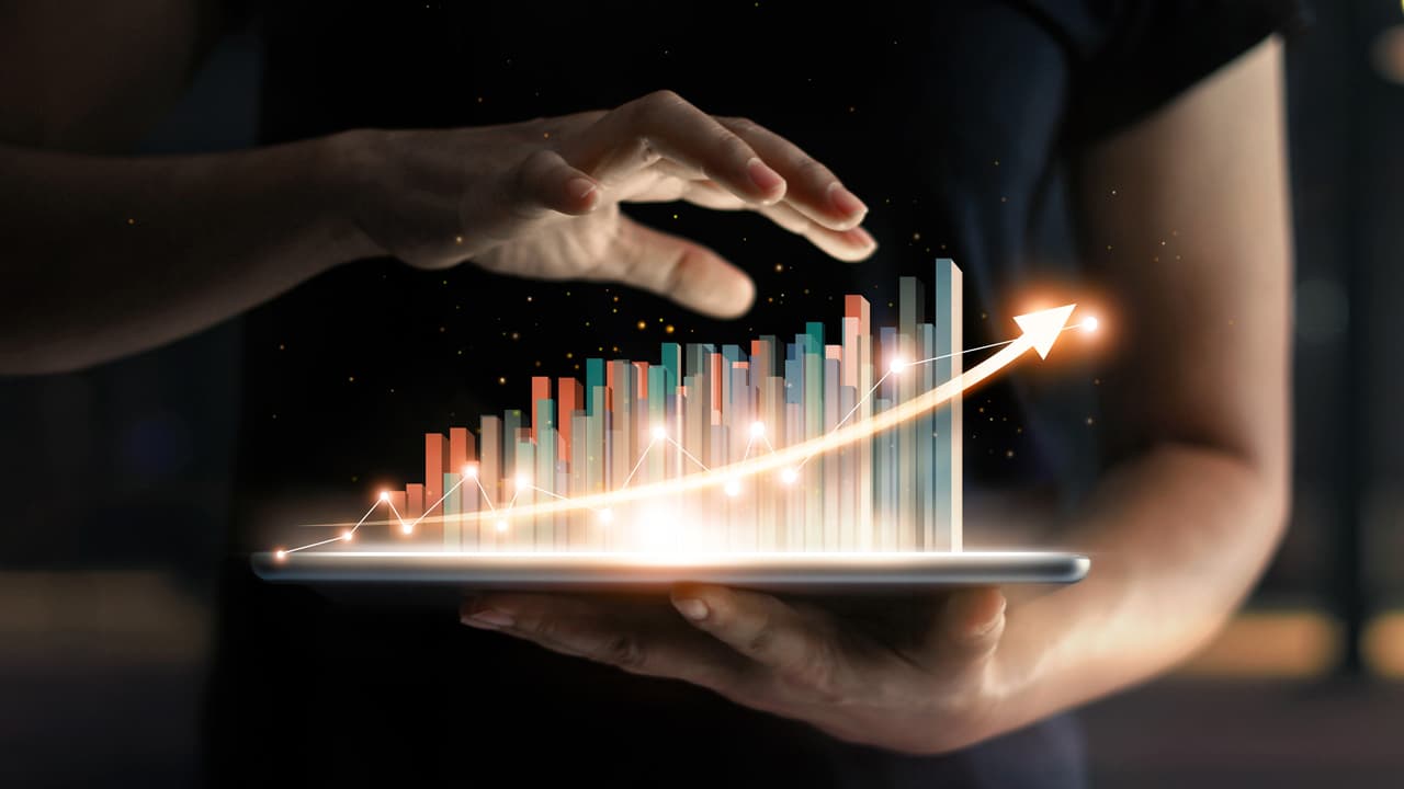 Q3 Crypto Volumes up by $155 Billion as Defi Hype Drives DEX Growth by 197%