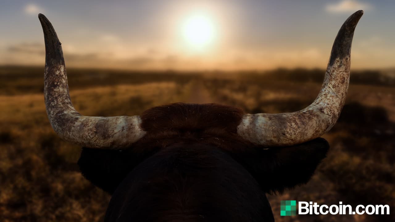 Bitcoin Price Leaps Over $38,600- Analyst Says BTC's Parabolic Move 'Highly Abnormal'